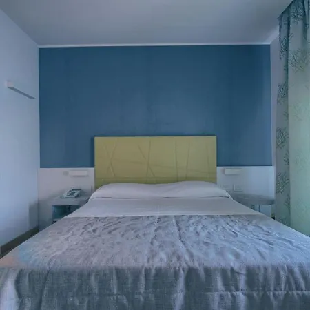 Otel Gabbiano 3*