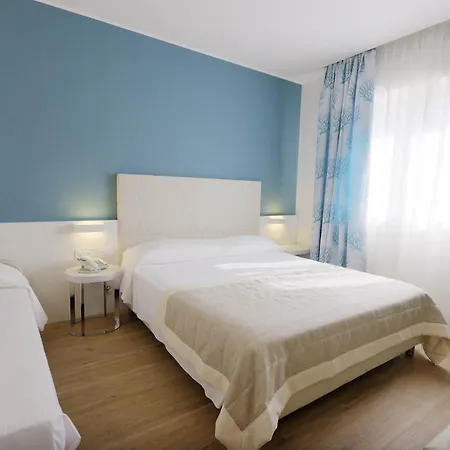 Hotell Gabbiano 3*