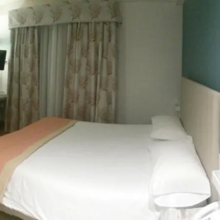 Gabbiano Hotell 3*